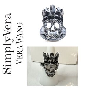 🌟 Simply Vera Wang Skull Stretch Cocktail Ring